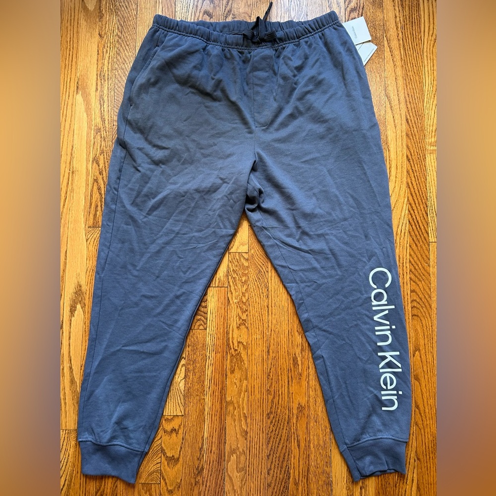 Calvin Klein Men's Dark Gray Sweatpants